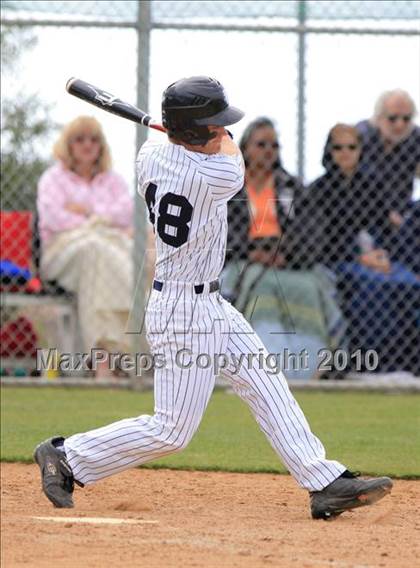 Thumbnail 1 in Palisades vs. Coronado photogallery.