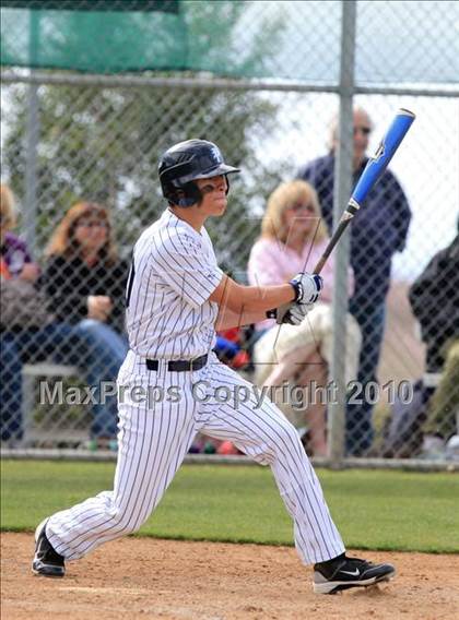Thumbnail 2 in Palisades vs. Coronado photogallery.
