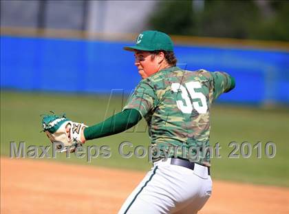 Thumbnail 3 in Palisades vs. Coronado photogallery.