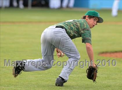 Thumbnail 1 in Palisades vs. Coronado photogallery.