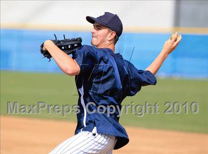 Thumbnail 1 in Palisades vs. Coronado photogallery.
