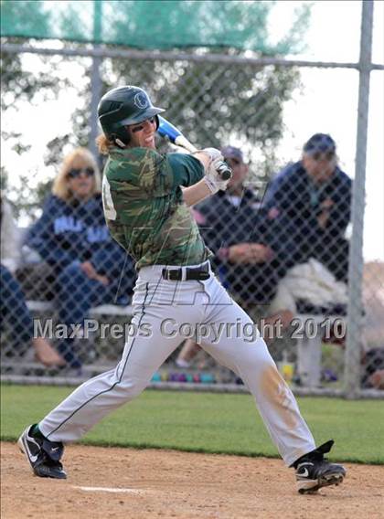 Thumbnail 1 in Palisades vs. Coronado photogallery.