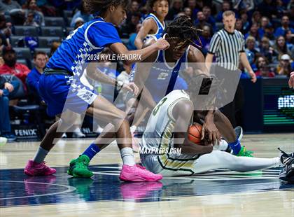Thumbnail 1 in Hamilton @ Sycamore (OHSAA Division I Region 4 District Final) photogallery.