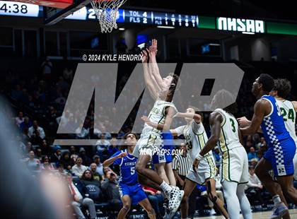 Thumbnail 2 in Hamilton @ Sycamore (OHSAA Division I Region 4 District Final) photogallery.