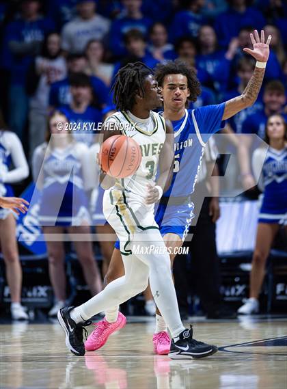 Thumbnail 1 in Hamilton @ Sycamore (OHSAA Division I Region 4 District Final) photogallery.