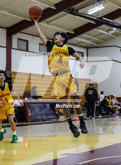Thumbnail 2 in Lincoln vs. Cornerstone Christian (Stonebarger Tournament) photogallery.