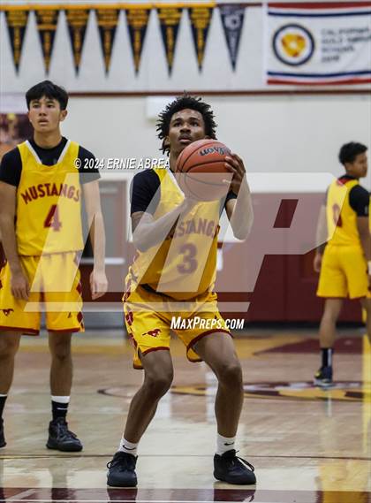 Thumbnail 1 in Lincoln vs. Cornerstone Christian (Stonebarger Tournament) photogallery.