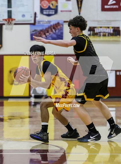 Thumbnail 3 in Lincoln vs. Cornerstone Christian (Stonebarger Tournament) photogallery.