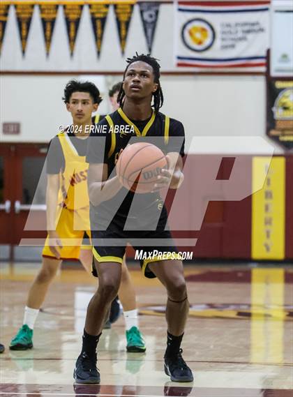 Thumbnail 2 in Lincoln vs. Cornerstone Christian (Stonebarger Tournament) photogallery.