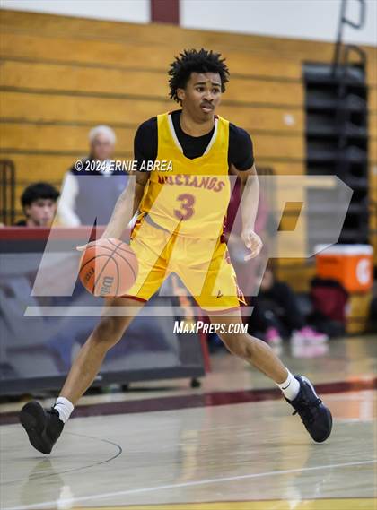 Thumbnail 2 in Lincoln vs. Cornerstone Christian (Stonebarger Tournament) photogallery.