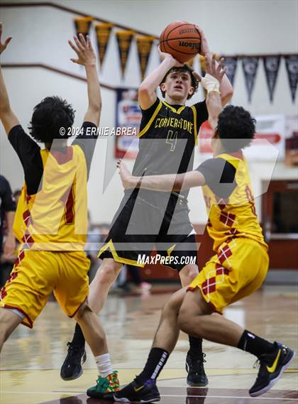 Thumbnail 1 in Lincoln vs. Cornerstone Christian (Stonebarger Tournament) photogallery.