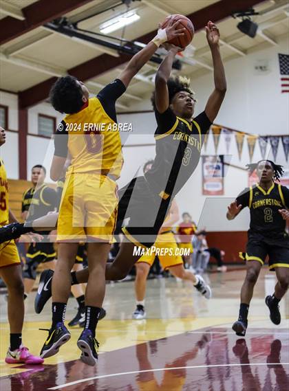 Thumbnail 2 in Lincoln vs. Cornerstone Christian (Stonebarger Tournament) photogallery.