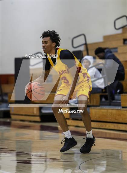 Thumbnail 1 in Lincoln vs. Cornerstone Christian (Stonebarger Tournament) photogallery.