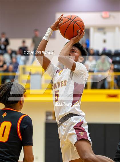 Thumbnail 2 in Espanola Valley @ Santa Fe Indian photogallery.