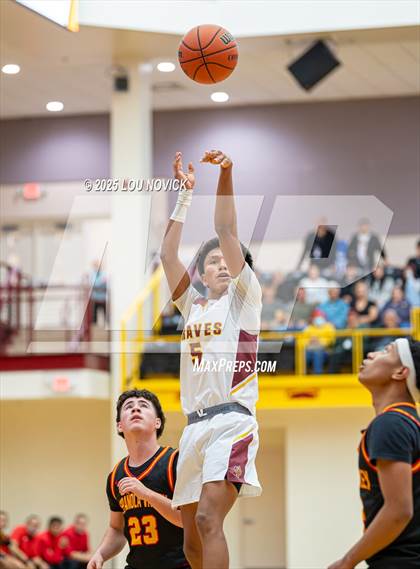 Thumbnail 2 in Espanola Valley @ Santa Fe Indian photogallery.