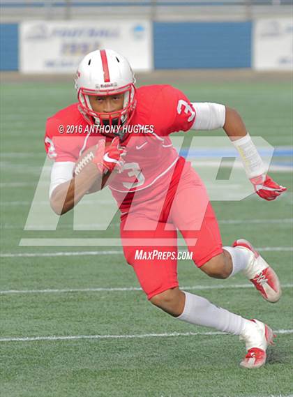 Thumbnail 2 in Freeport vs. William Floyd (Section 8 Conference I Championship Game) photogallery.