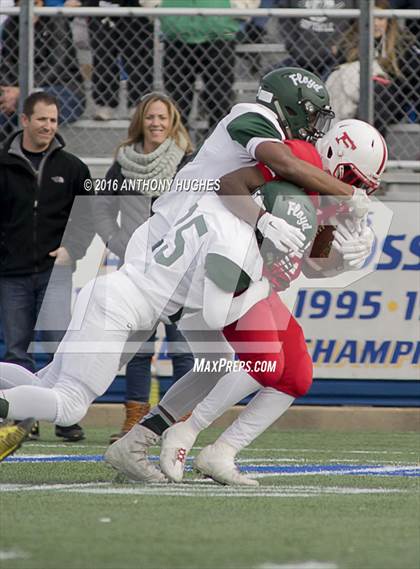Thumbnail 1 in Freeport vs. William Floyd (Section 8 Conference I Championship Game) photogallery.