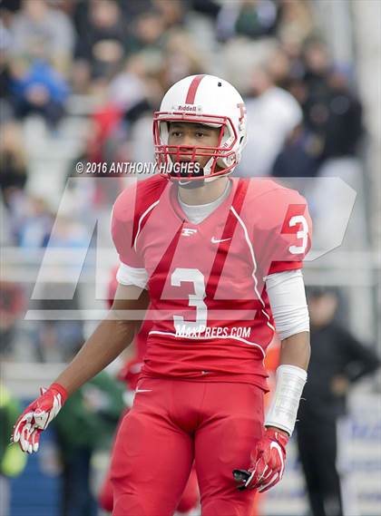 Thumbnail 2 in Freeport vs. William Floyd (Section 8 Conference I Championship Game) photogallery.