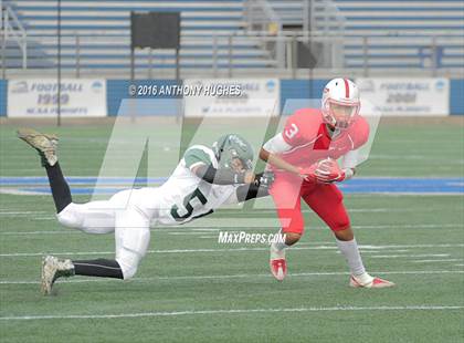 Thumbnail 2 in Freeport vs. William Floyd (Section 8 Conference I Championship Game) photogallery.