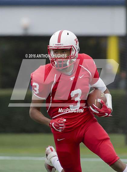 Thumbnail 2 in Freeport vs. William Floyd (Section 8 Conference I Championship Game) photogallery.