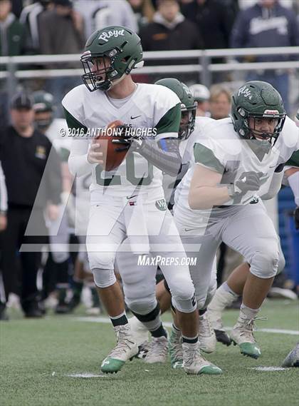 Thumbnail 1 in Freeport vs. William Floyd (Section 8 Conference I Championship Game) photogallery.
