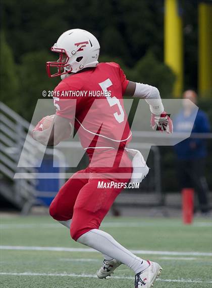 Thumbnail 1 in Freeport vs. William Floyd (Section 8 Conference I Championship Game) photogallery.