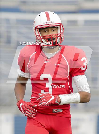 Thumbnail 3 in Freeport vs. William Floyd (Section 8 Conference I Championship Game) photogallery.