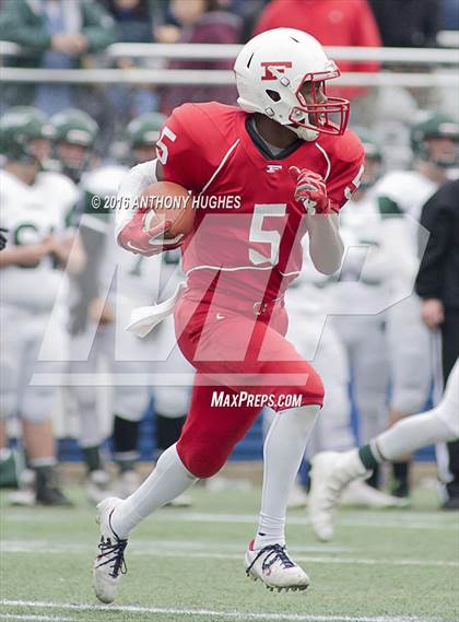 Thumbnail 2 in Freeport vs. William Floyd (Section 8 Conference I Championship Game) photogallery.