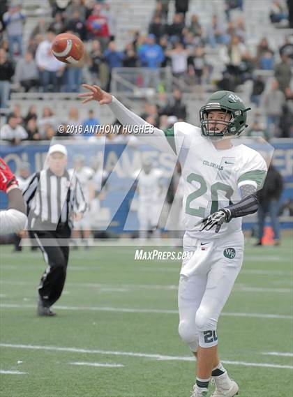 Thumbnail 1 in Freeport vs. William Floyd (Section 8 Conference I Championship Game) photogallery.