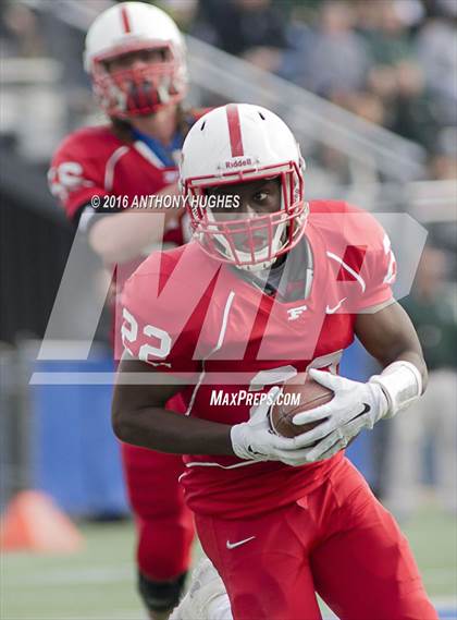 Thumbnail 1 in Freeport vs. William Floyd (Section 8 Conference I Championship Game) photogallery.