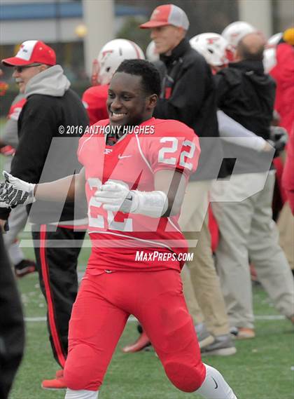 Thumbnail 2 in Freeport vs. William Floyd (Section 8 Conference I Championship Game) photogallery.