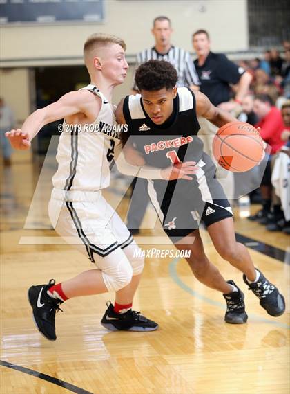 Thumbnail 2 in Omaha South @ Lincoln Northeast photogallery.