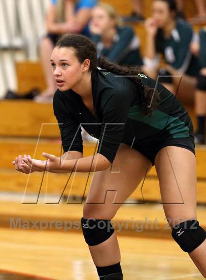 Thumbnail 3 in Eaton vs Mountain Vista (Eaglecrest Invitational) photogallery.