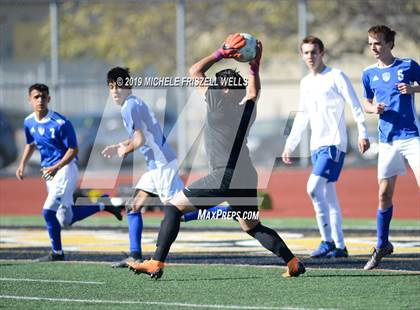 Thumbnail 2 in West Hills vs. Central (CIF SDS D3 Final) photogallery.