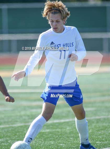 Thumbnail 2 in West Hills vs. Central (CIF SDS D3 Final) photogallery.