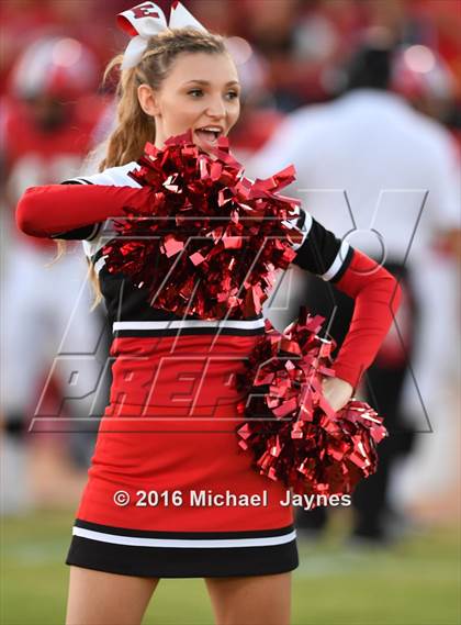 Thumbnail 1 in Beckman @ Elsinore photogallery.