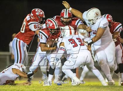 Thumbnail 3 in Beckman @ Elsinore photogallery.