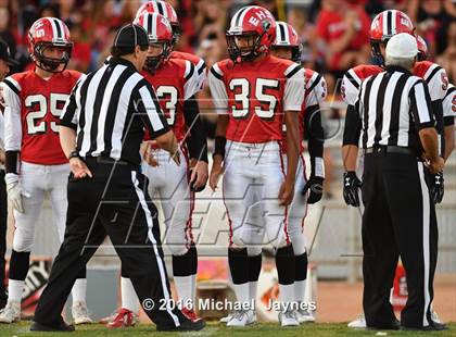 Thumbnail 1 in Beckman @ Elsinore photogallery.
