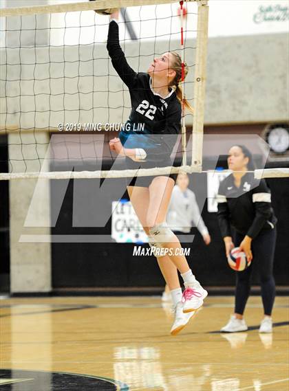 Thumbnail 1 in Del Norte @ Aliso Niguel (CIF State SoCal D1 Playoff) photogallery.