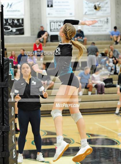 Thumbnail 3 in Del Norte @ Aliso Niguel (CIF State SoCal D1 Playoff) photogallery.