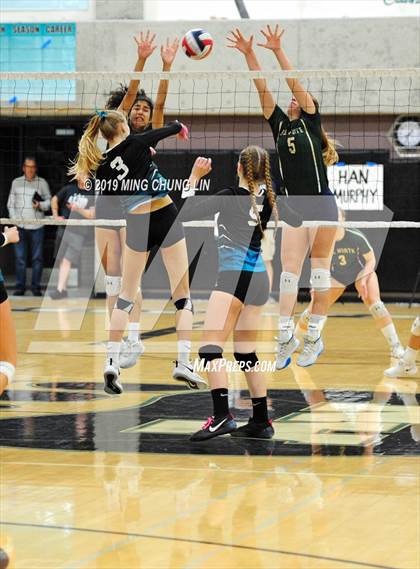 Thumbnail 3 in Del Norte @ Aliso Niguel (CIF State SoCal D1 Playoff) photogallery.