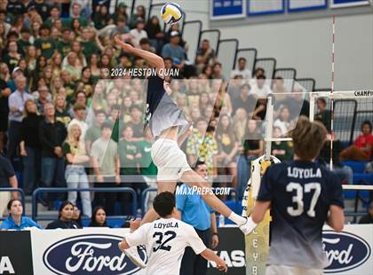 Thumbnail 1 in Mira Costa vs. Loyola (CIF-SS D1 Final) photogallery.