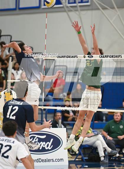Thumbnail 1 in Mira Costa vs. Loyola (CIF-SS D1 Final) photogallery.