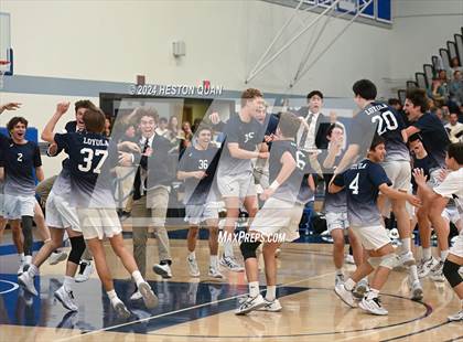 Thumbnail 2 in Mira Costa vs. Loyola (CIF-SS D1 Final) photogallery.