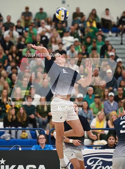 Thumbnail 3 in Mira Costa vs. Loyola (CIF-SS D1 Final) photogallery.