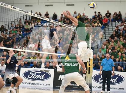 Thumbnail 2 in Mira Costa vs. Loyola (CIF-SS D1 Final) photogallery.