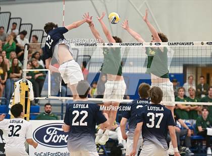 Thumbnail 3 in Mira Costa vs. Loyola (CIF-SS D1 Final) photogallery.
