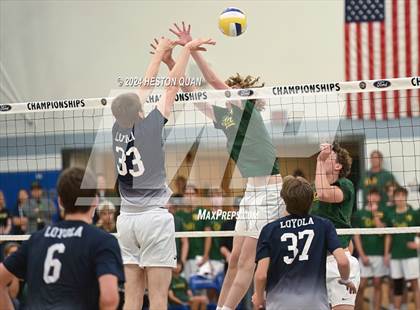 Thumbnail 3 in Mira Costa vs. Loyola (CIF-SS D1 Final) photogallery.