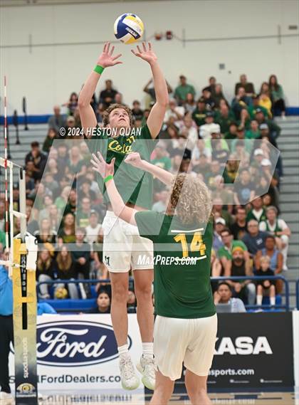 Thumbnail 2 in Mira Costa vs. Loyola (CIF-SS D1 Final) photogallery.