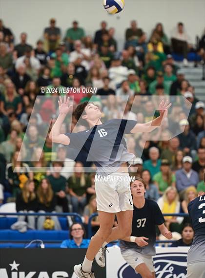 Thumbnail 2 in Mira Costa vs. Loyola (CIF-SS D1 Final) photogallery.